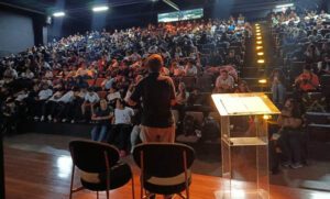 Heloisa Schurmann apresenta “Kat e a Voz dos Oceanos” no CEU Vila Curuçá